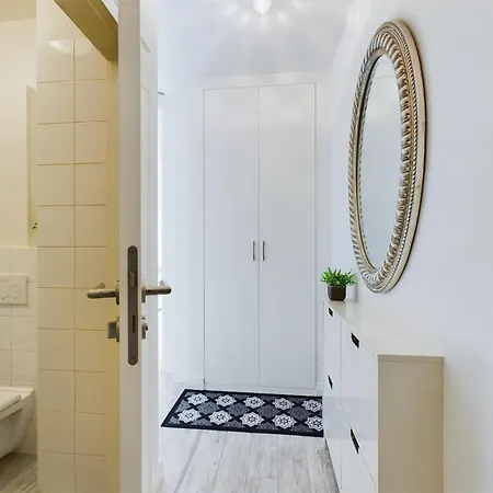 Eleganckie Studio W Centrum Warszawy By Rent Like Home Варшава Екстер'єр фото
